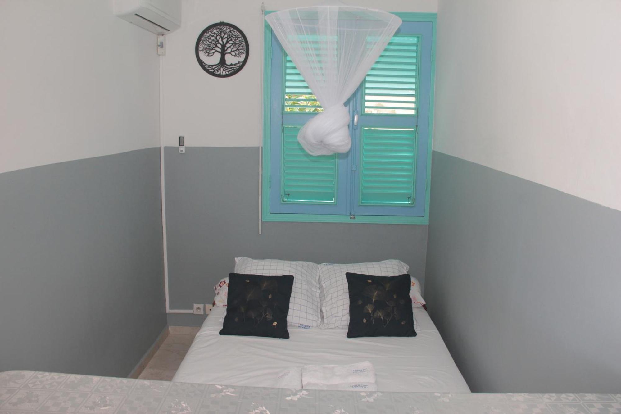 Grand-Bourg  Lambano Studio מראה חיצוני תמונה
